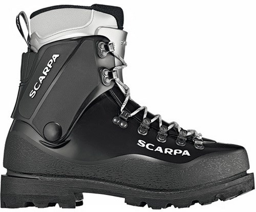 کفش کوهنوردی، پوتین کوهنوردی اسکارپا VEGA 89300